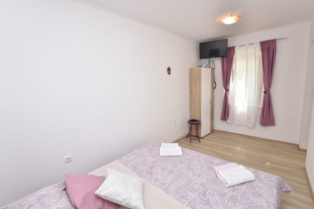 Apartments Dragica Primošten Exterior foto